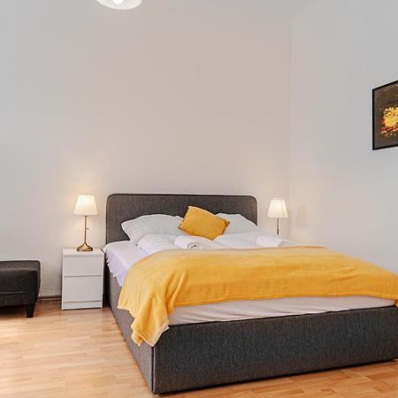 Pleasing 2Br Apt. Akh-Perfect For Groups Βιέννη Εξωτερικό φωτογραφία