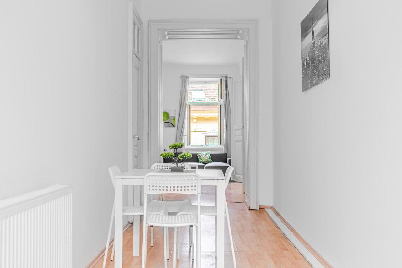 Pleasing 2Br Apt. Akh-Perfect For Groups Βιέννη Εξωτερικό φωτογραφία
