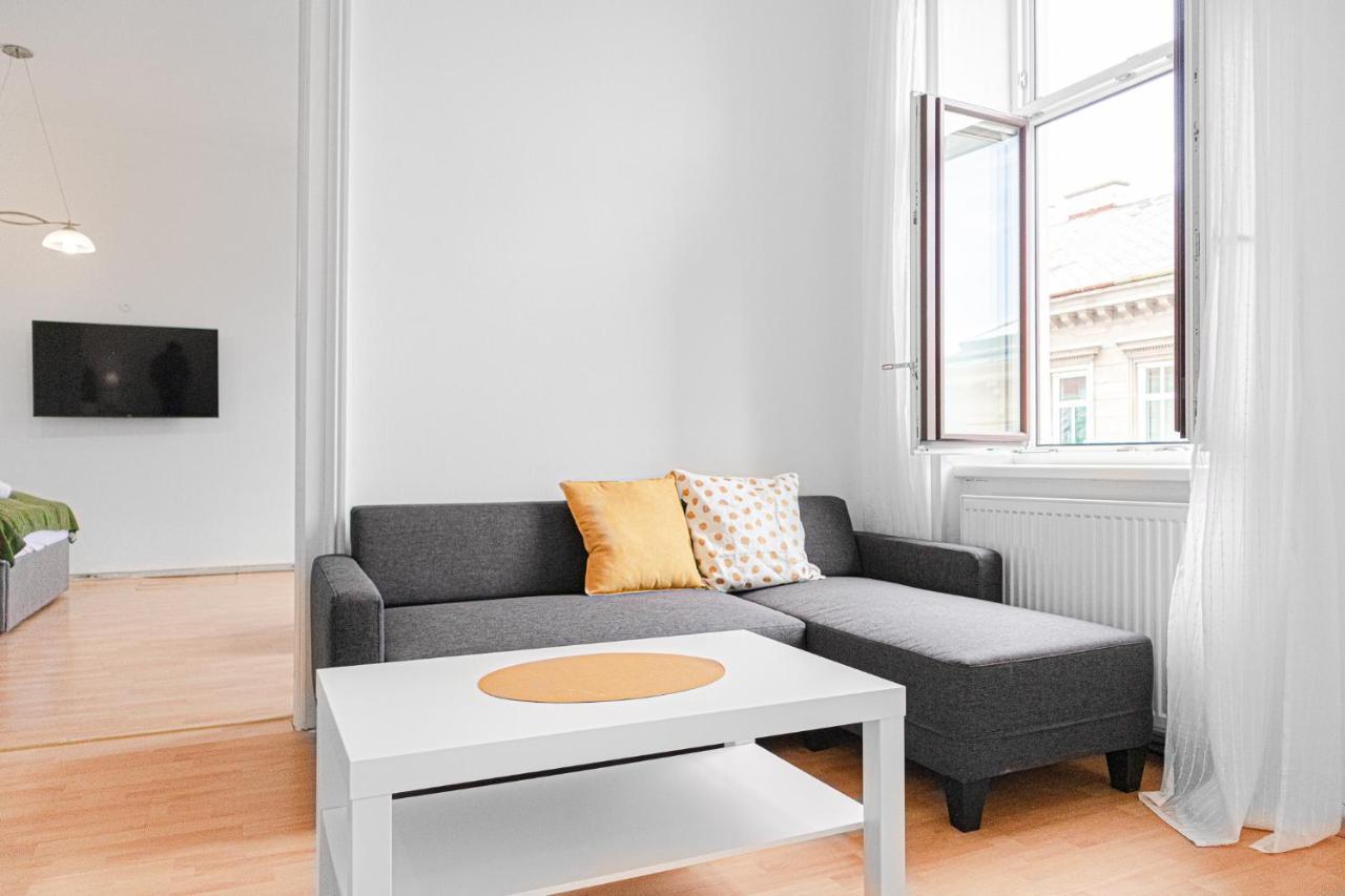 Pleasing 2Br Apt. Akh-Perfect For Groups Βιέννη Εξωτερικό φωτογραφία